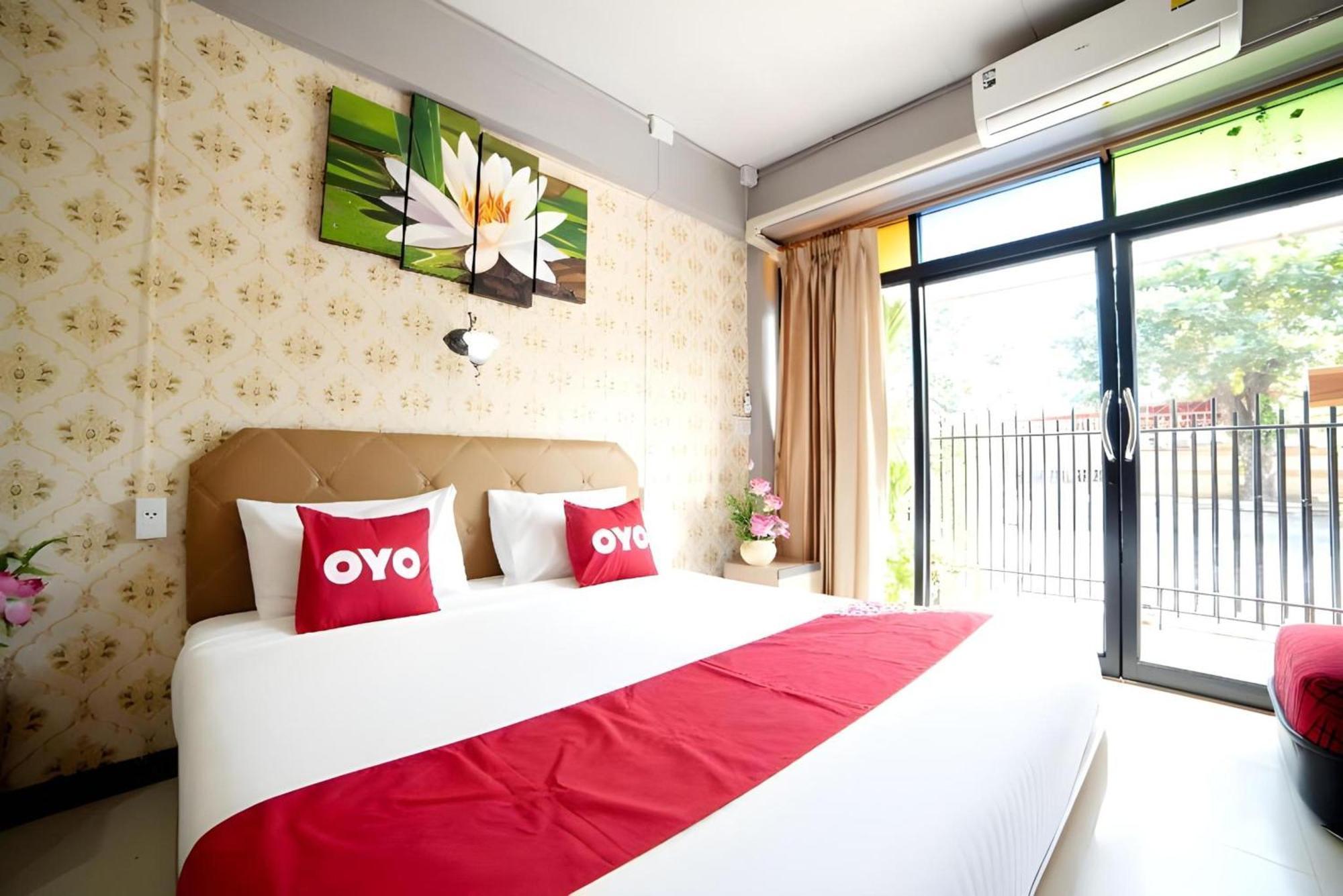 OYO 465 Krung Kao Traveller Lodge Phra Nakhon Si Ayutthaya Exterior foto