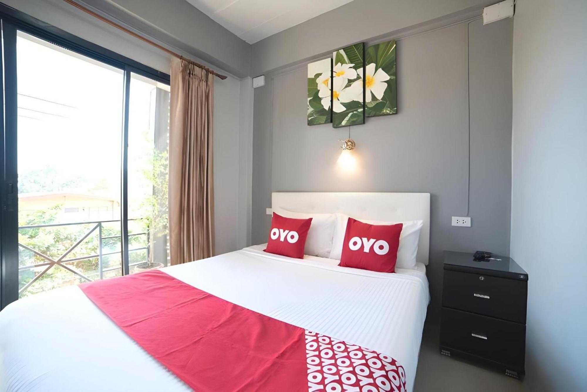 OYO 465 Krung Kao Traveller Lodge Phra Nakhon Si Ayutthaya Exterior foto