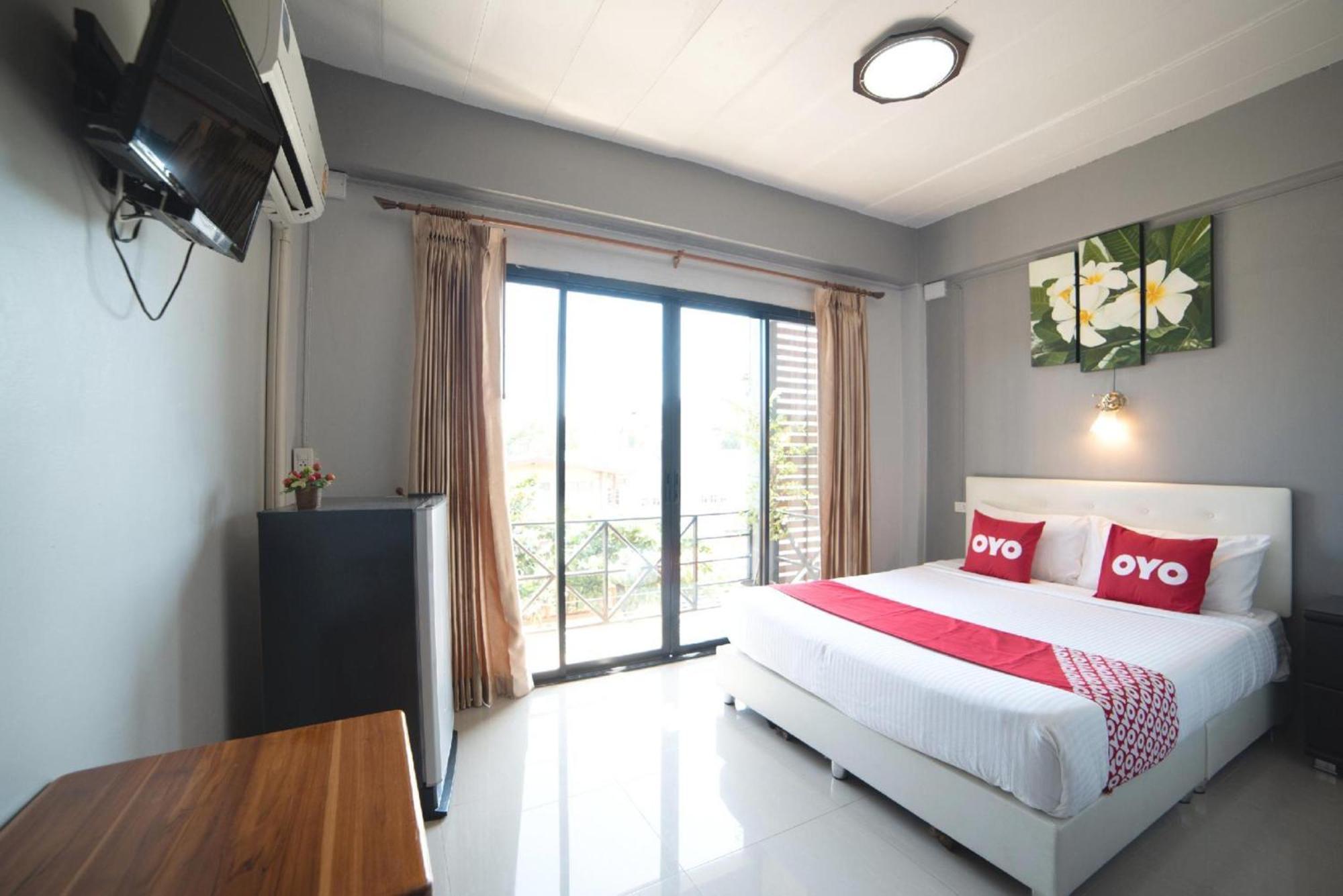 OYO 465 Krung Kao Traveller Lodge Phra Nakhon Si Ayutthaya Exterior foto