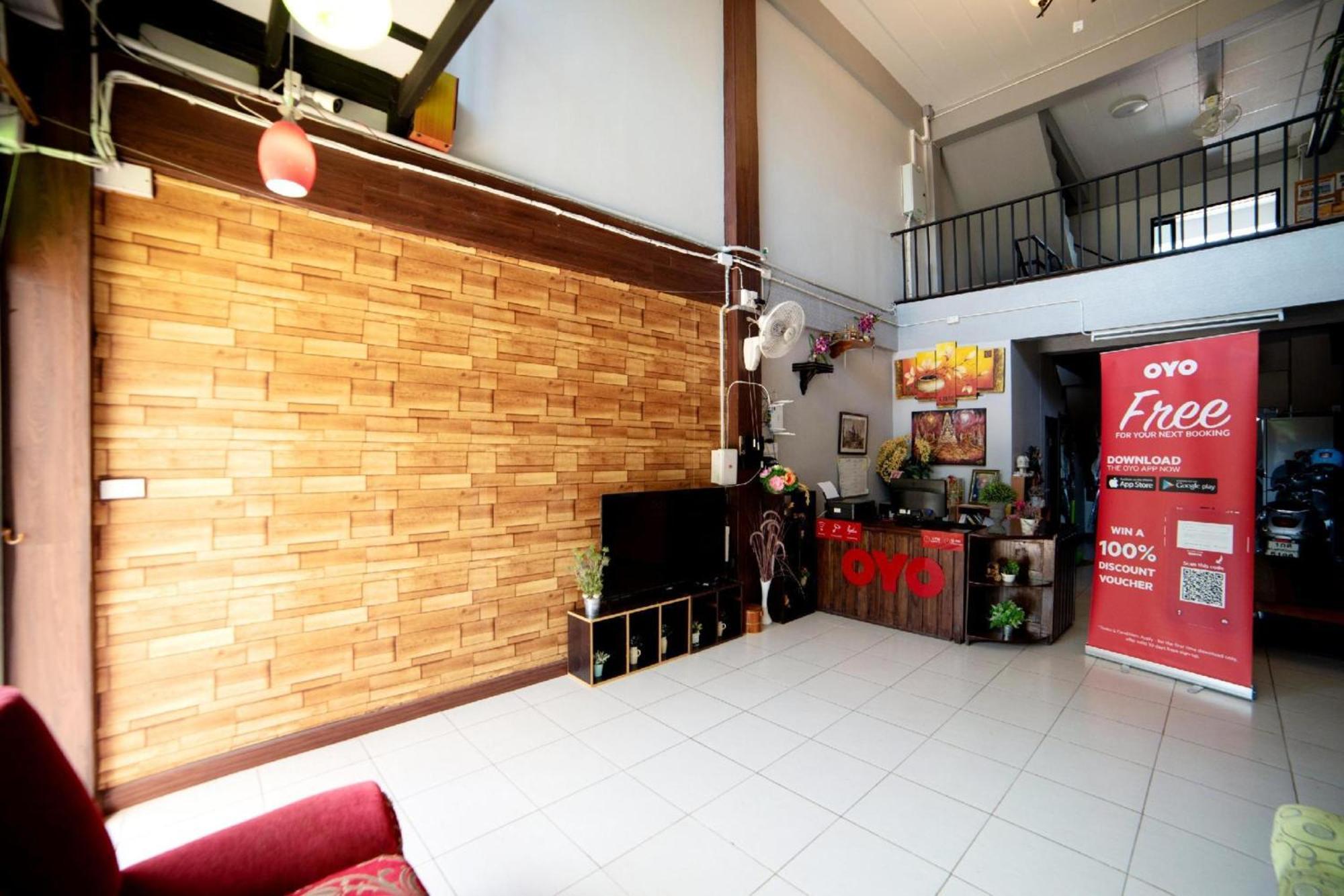 OYO 465 Krung Kao Traveller Lodge Phra Nakhon Si Ayutthaya Exterior foto